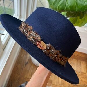 Hicks & Brown THE SUFFOLK FEDORA in navy blue size Medium